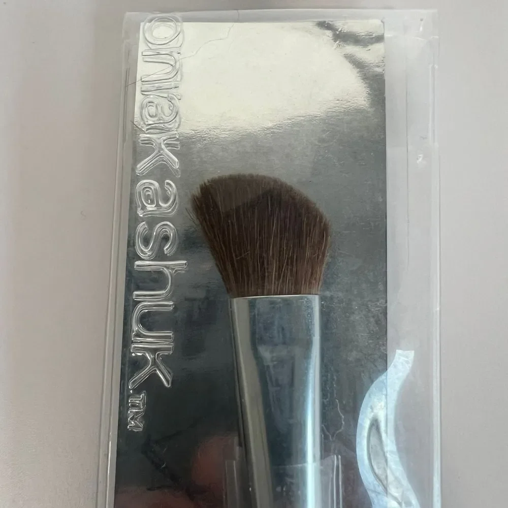 Sonia Kashuk Super Luxurious Angled Eyeshadow Brush One Piece‎ New in Box